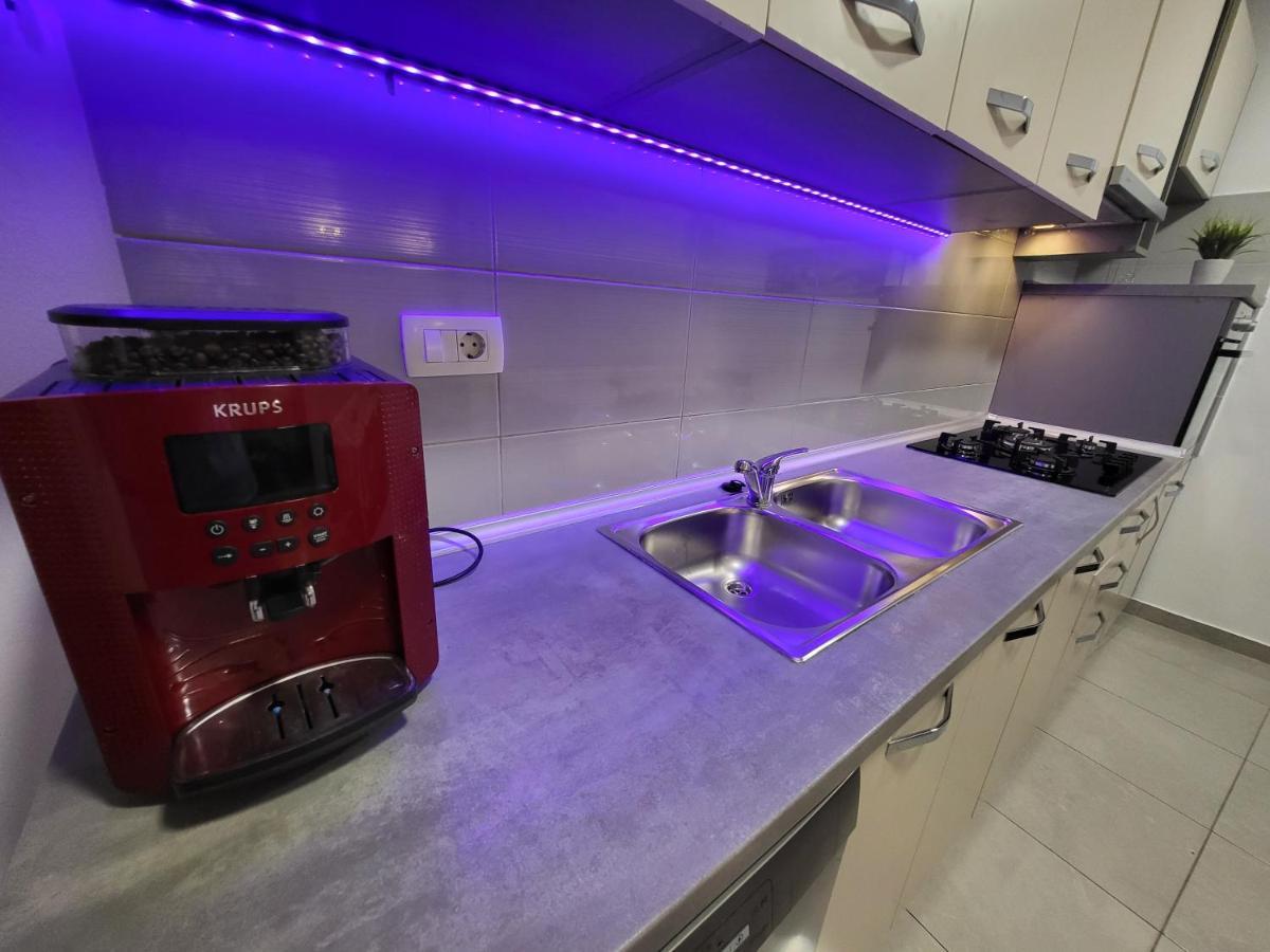Apartament E&A Baška Voda Zewnętrze zdjęcie