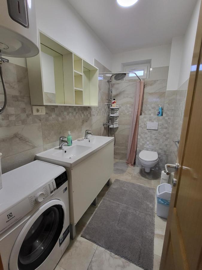 Apartament E&A Baška Voda Zewnętrze zdjęcie