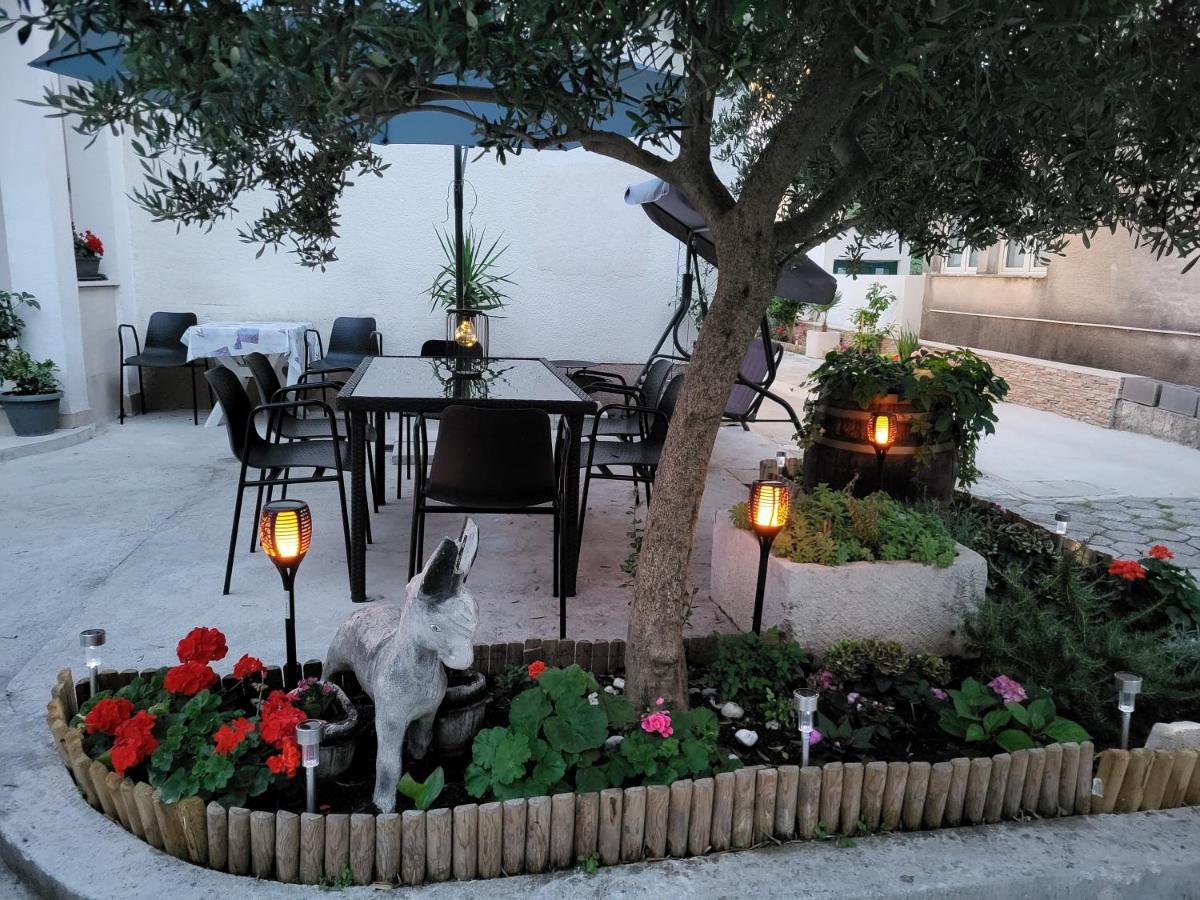Apartament E&A Baška Voda Zewnętrze zdjęcie