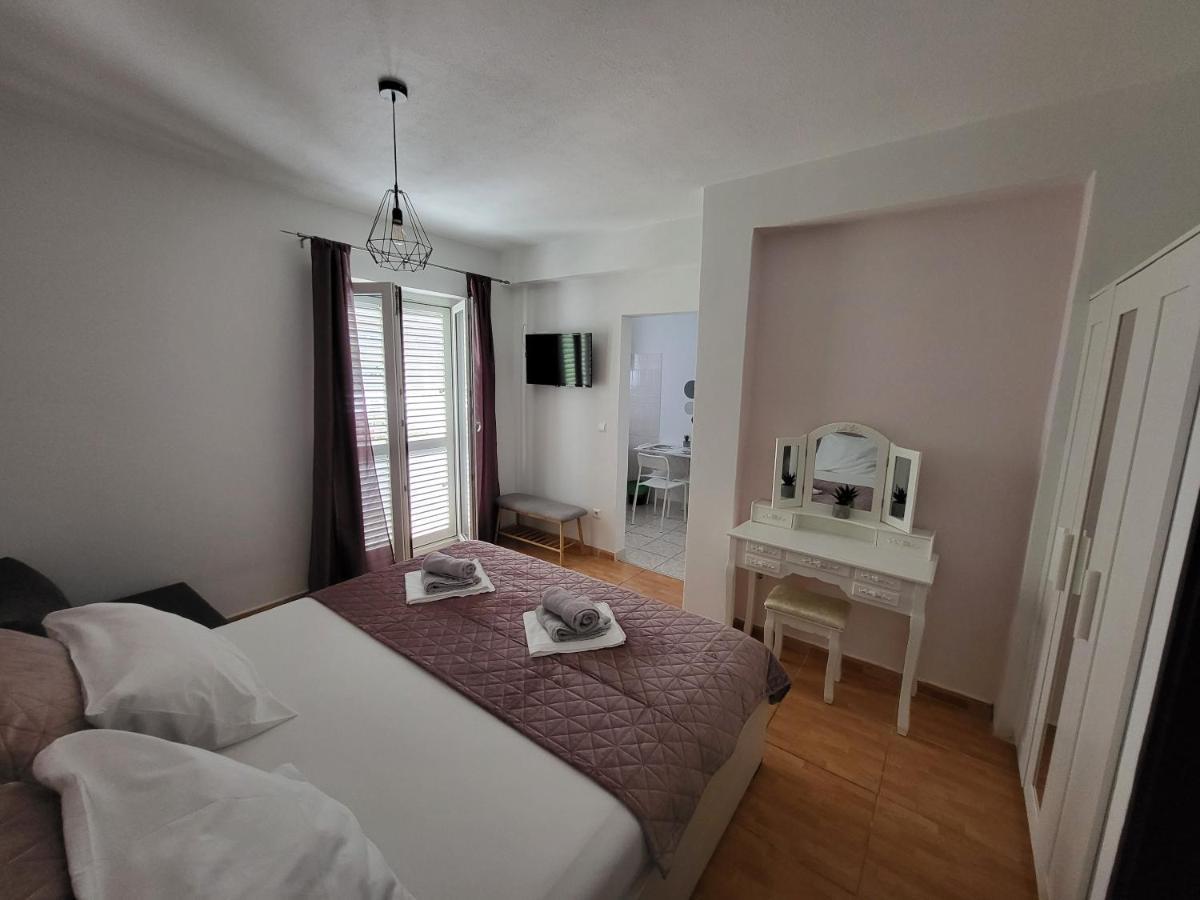 Apartament E&A Baška Voda Zewnętrze zdjęcie